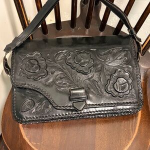 J.E. Gomez Crossbody Bag Purse Hand Tooled Black Leather Mexico Vintage